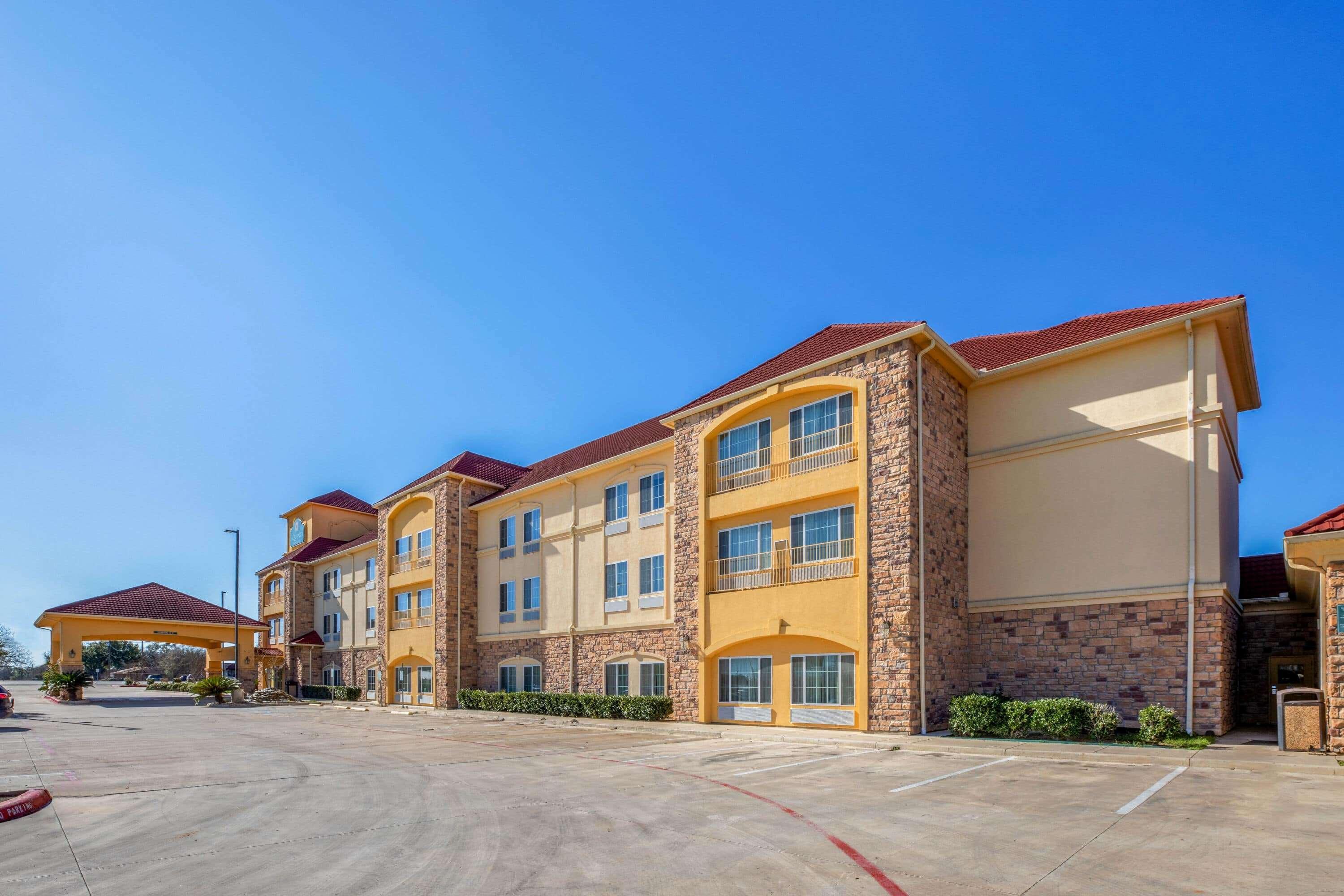 La Quinta By Wyndham Floresville